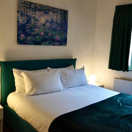 Emerald - In The Heart Of Trastevere Rom Exterior foto